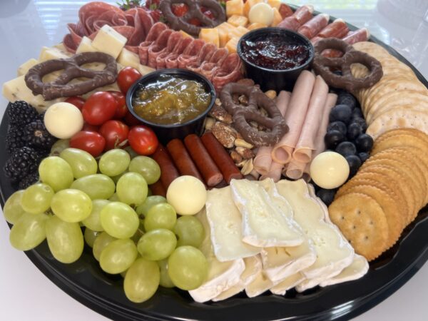 Table for Share - Image 2